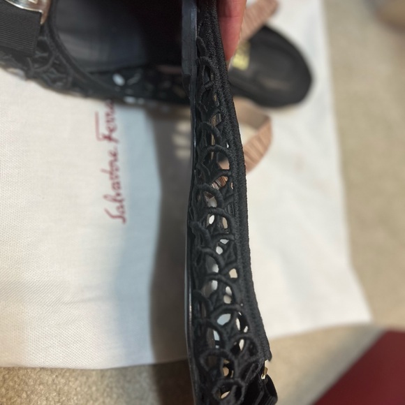 Salvatore ferragamo varina flats- sling back Us9.5 great condition barely worn - Picture 12 of 12